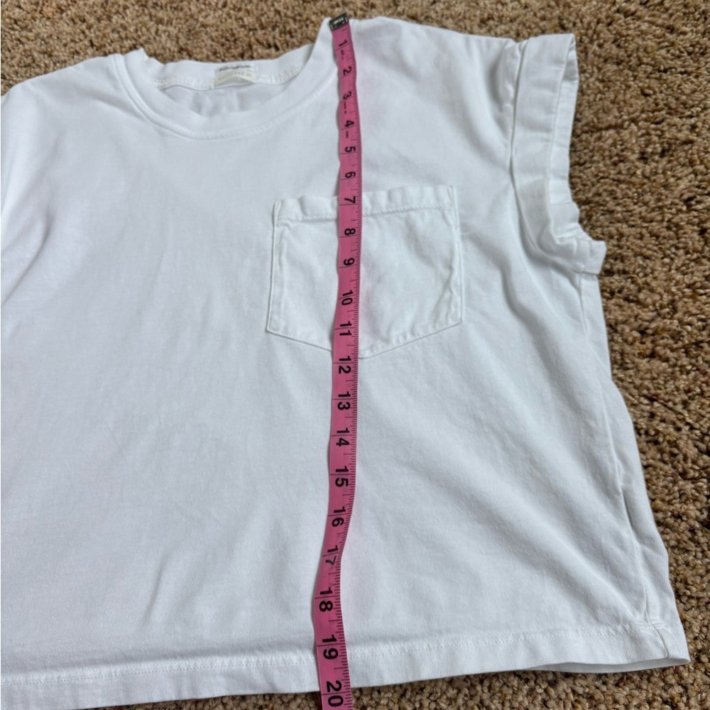 Classic White Boxy Pocket Tee - Picture 6 of 9